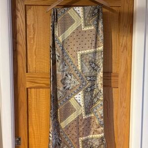 Forever 21 Geometric Brown and Cream Scarf